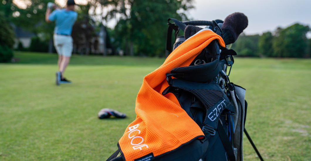 How to Attach a Golf Towel to a Bag Easy Tips and Tricks Bold Golf
